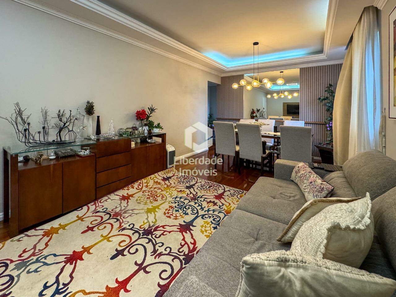Apartamento à venda, 4 quartos no Alto Barroca.: 