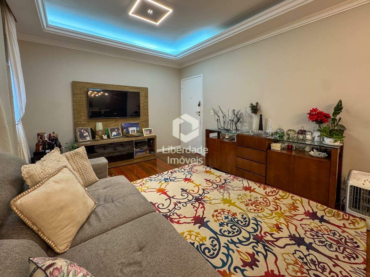 Apartamento à venda, 4 quartos no Alto Barroca.: 