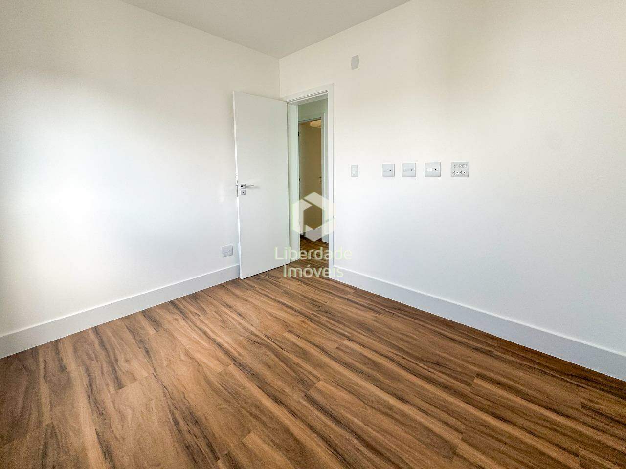 Apartamento à venda, 3 quartos no Padre Eustáquio.: 