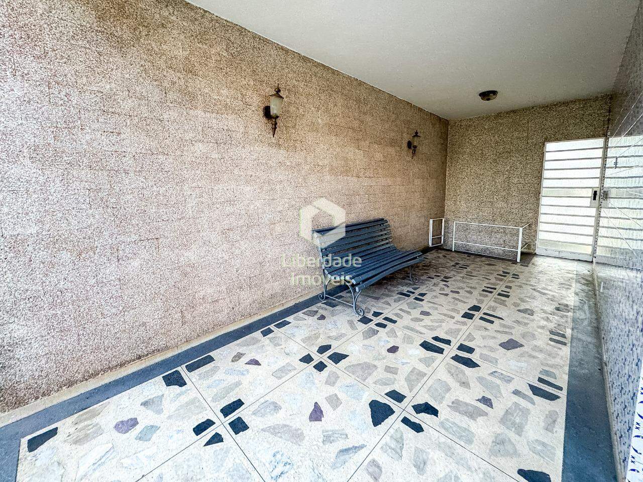 Casa à venda, 3 quartos no Caiçara.: 