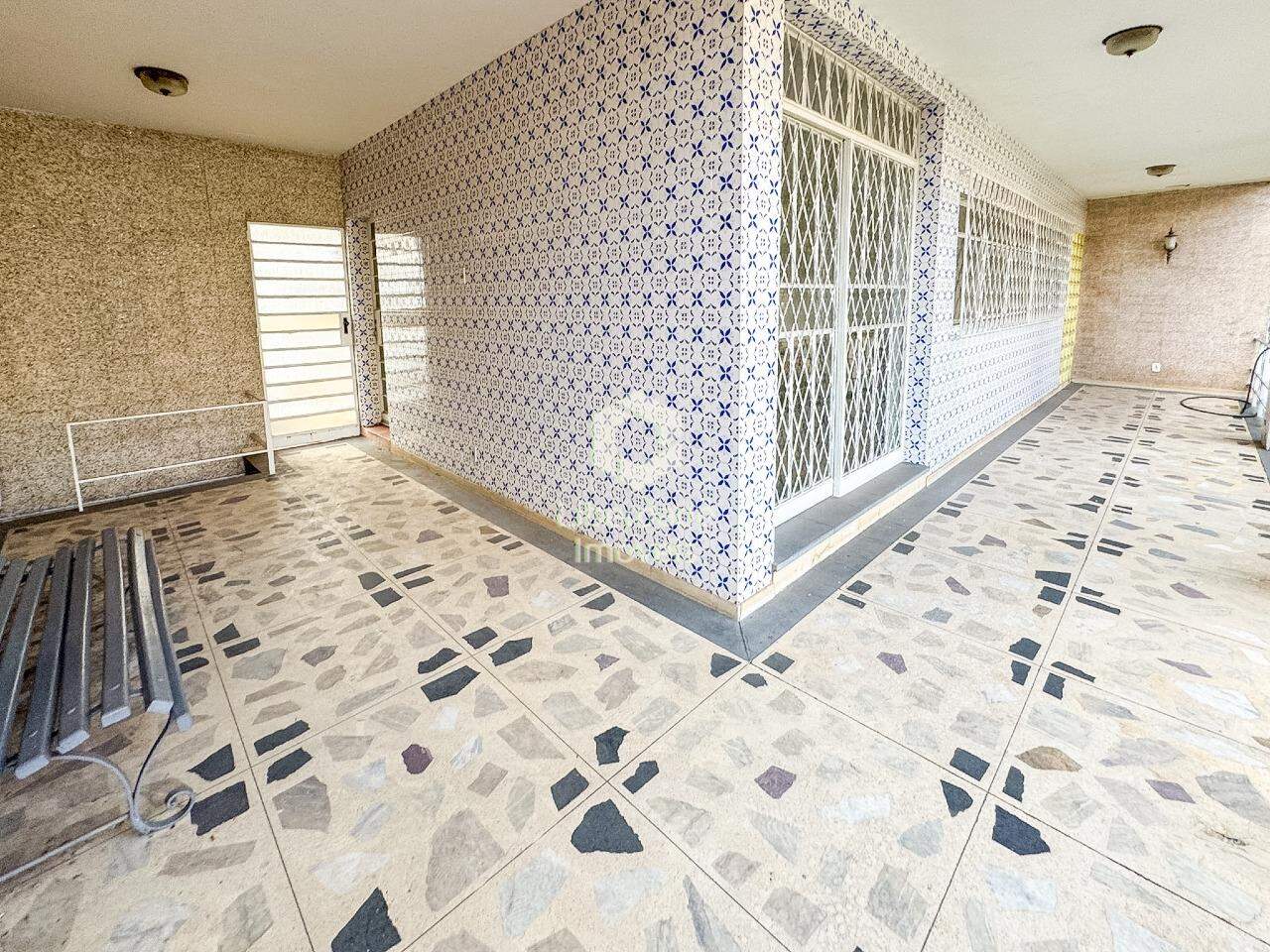 Casa à venda, 3 quartos no Caiçara.: 