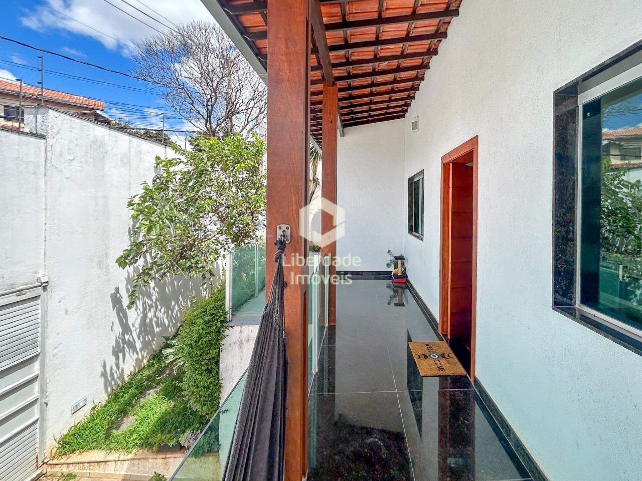 Casa à venda, 3 quartos no Caiçara.: 