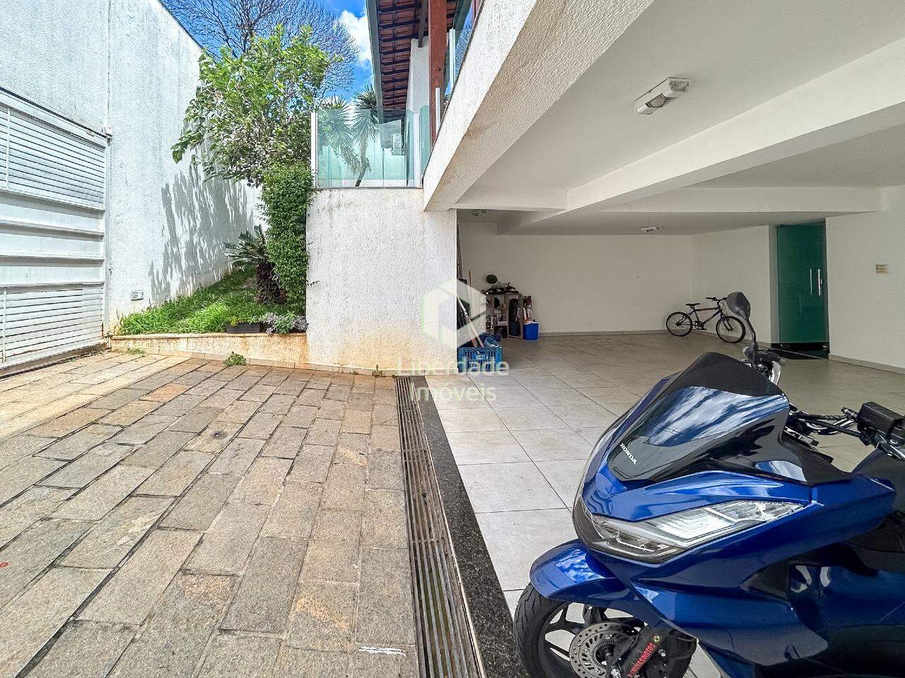 Casa à venda, 3 quartos no Caiçara.: 