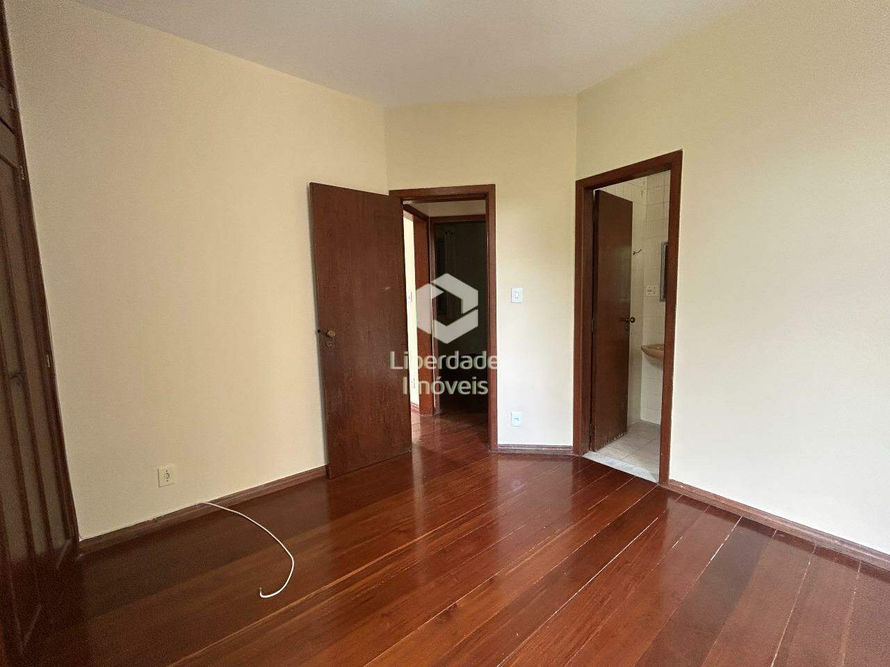 Apartamento à venda, 3 quartos no Caiçara.: 