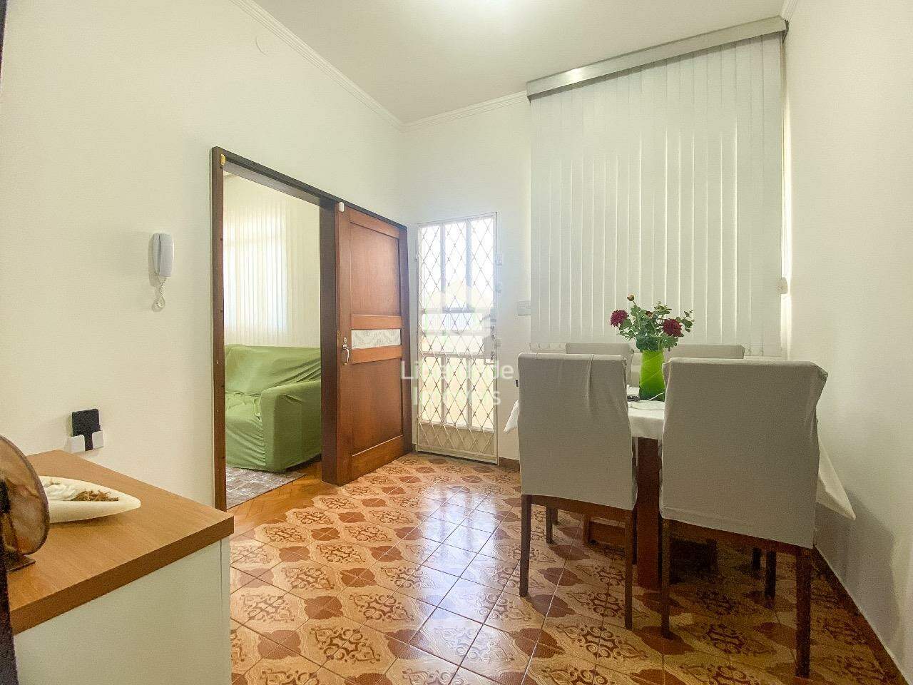 Casa à venda, 3 quartos no Sagrada Família.: 