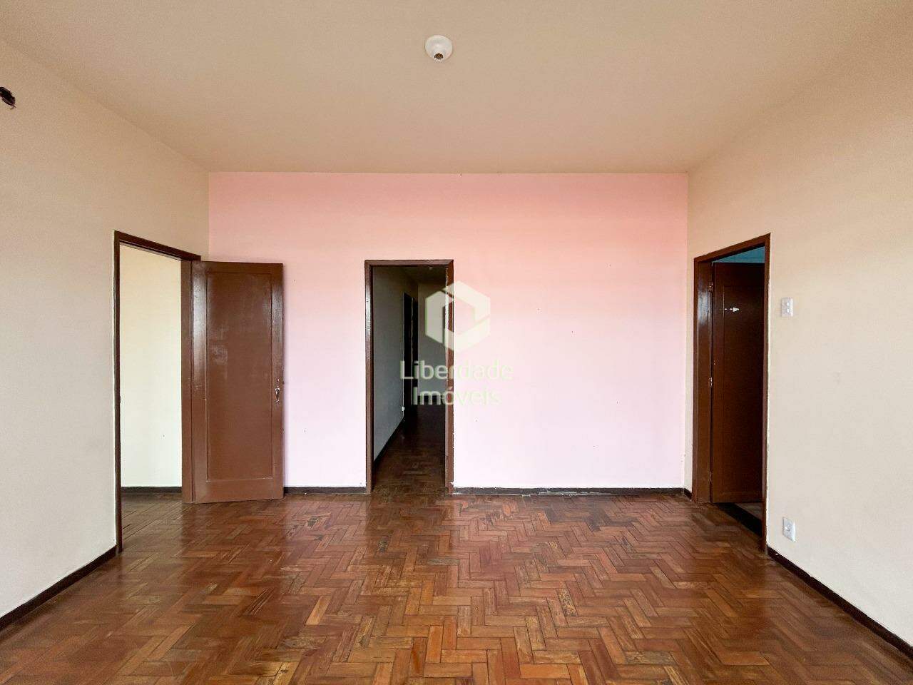 Casa à venda, 3 quartos no Caiçara.: 
