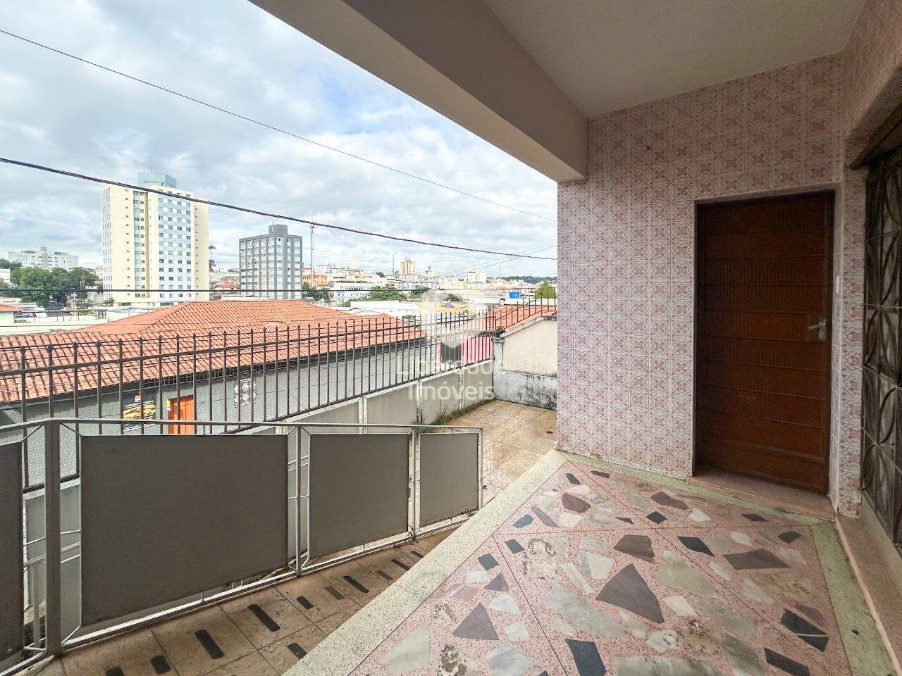 Casa à venda, 3 quartos no Caiçara.: 