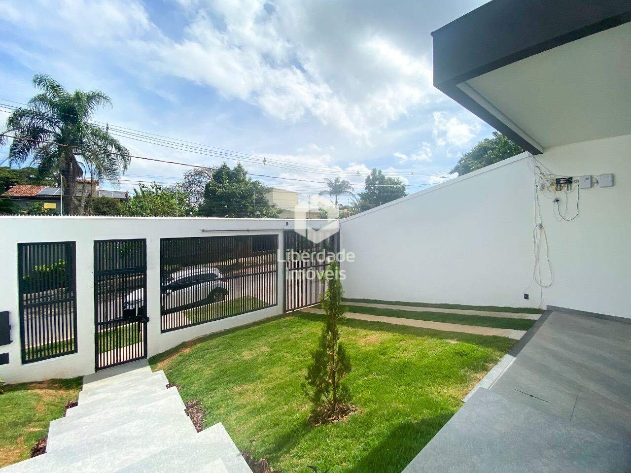 Casa à venda, 4 quartos no Trevo.: 