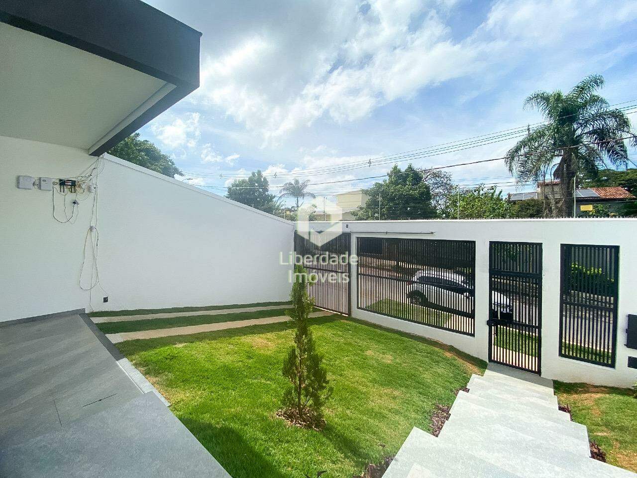 Casa à venda, 4 quartos no Trevo.: 