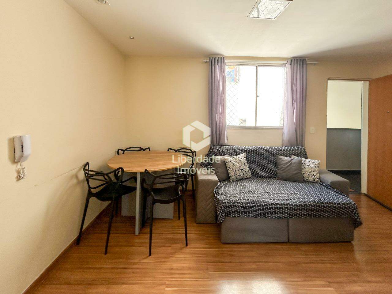 Apartamento à venda, 2 quartos no Caiçara.: 