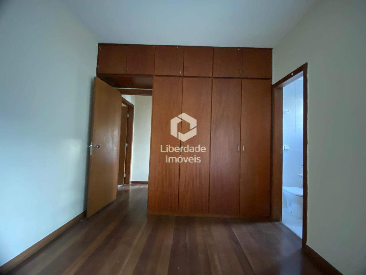 Apartamento para aluguel, 3 quartos no Caiçara.: 