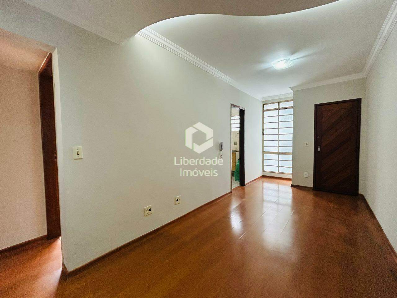 Apartamento para aluguel, 3 quartos no Caiçara.: 