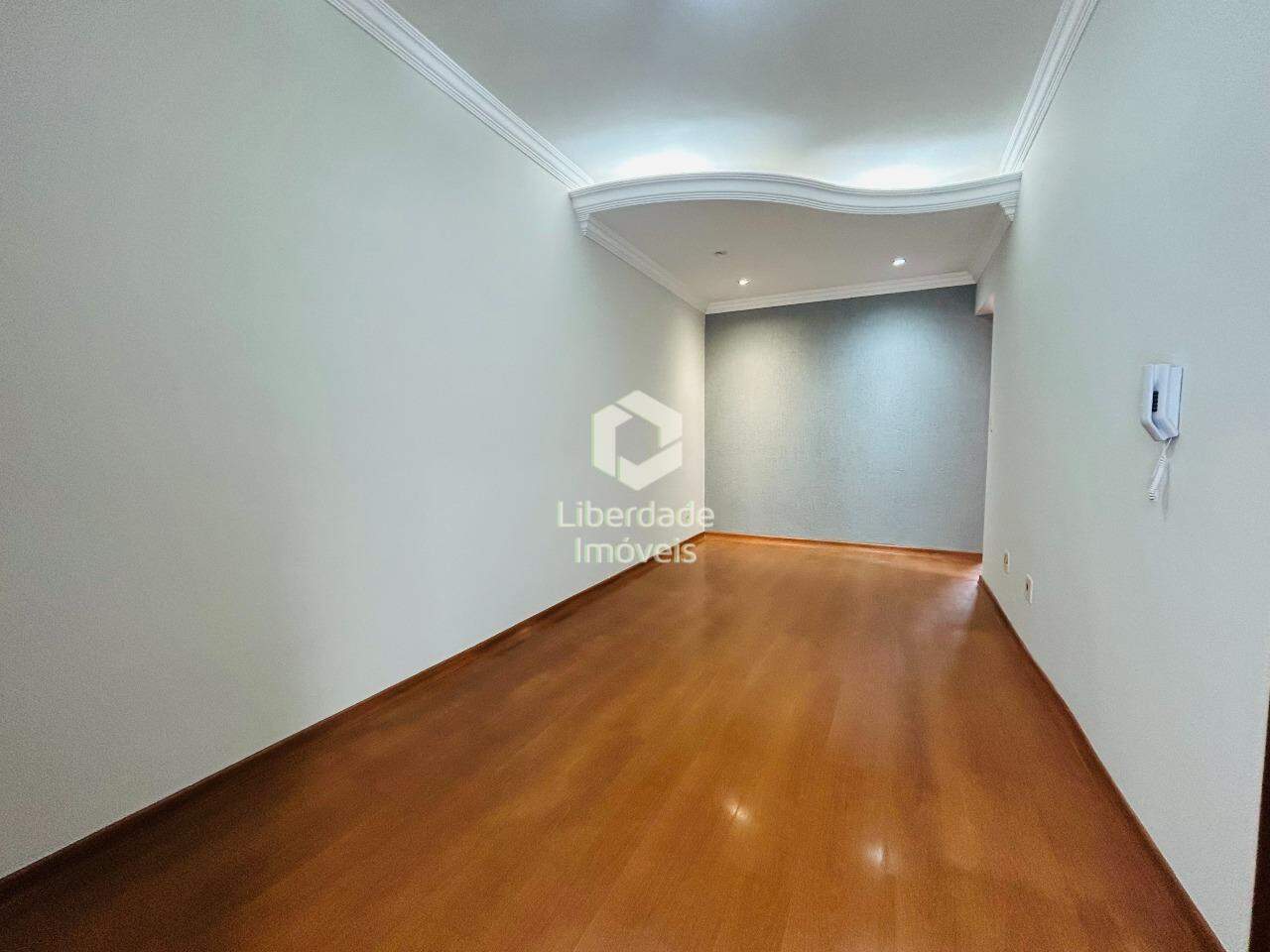 Apartamento para aluguel, 3 quartos no Caiçara.: 