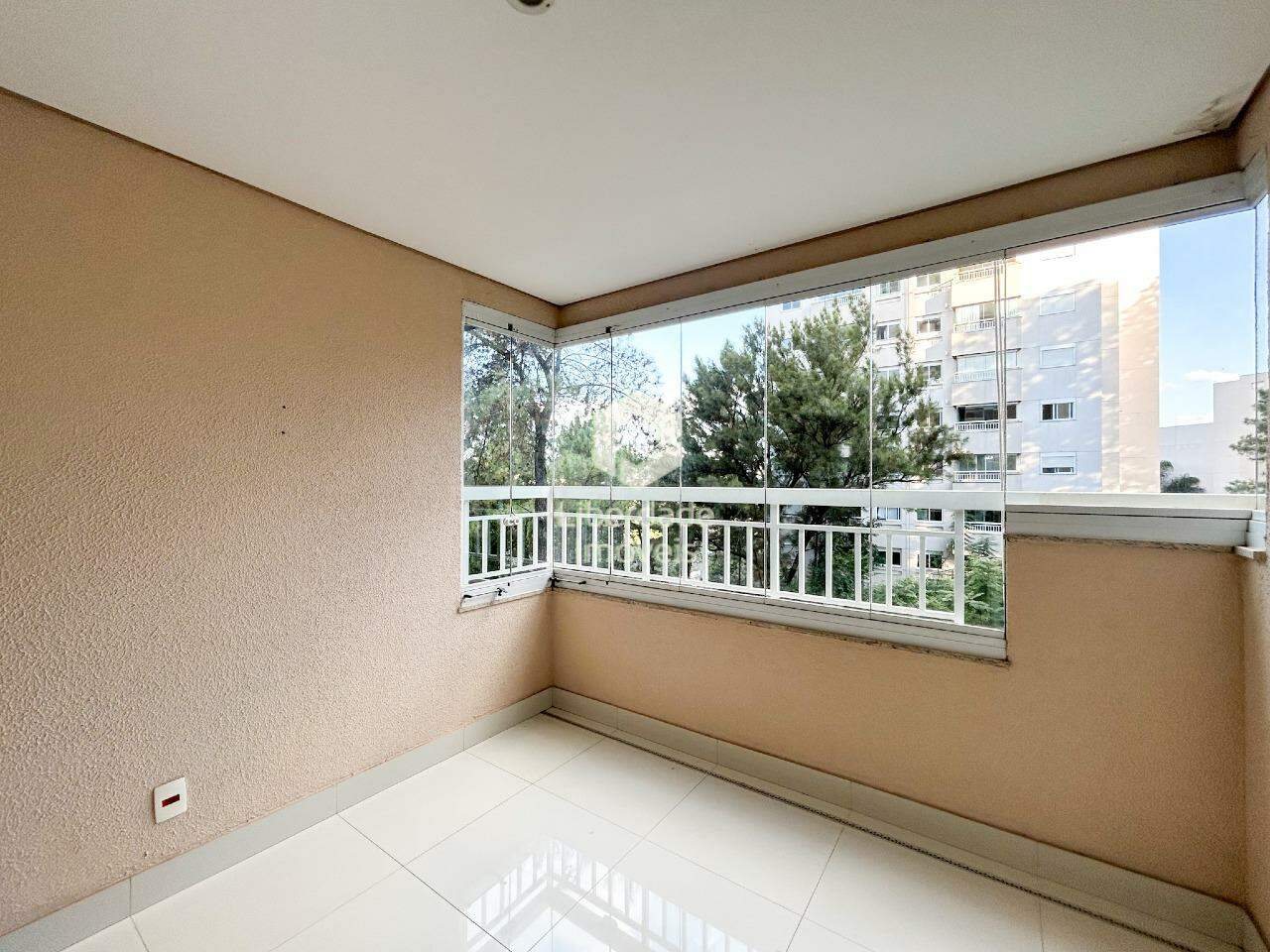 Apartamento para aluguel, 2 quartos no Caiçara.: 
