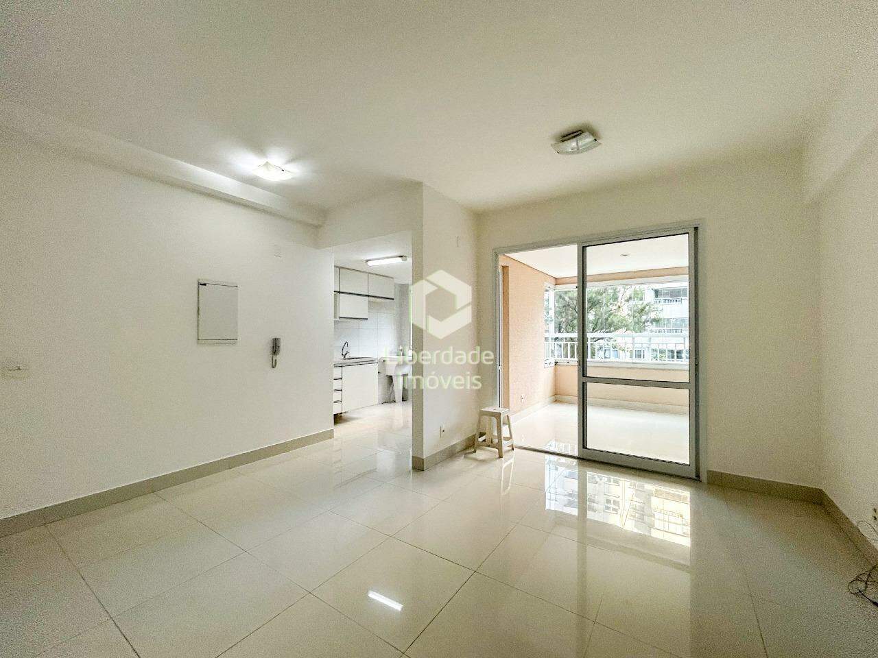 Apartamento para aluguel, 2 quartos no Caiçara.: 