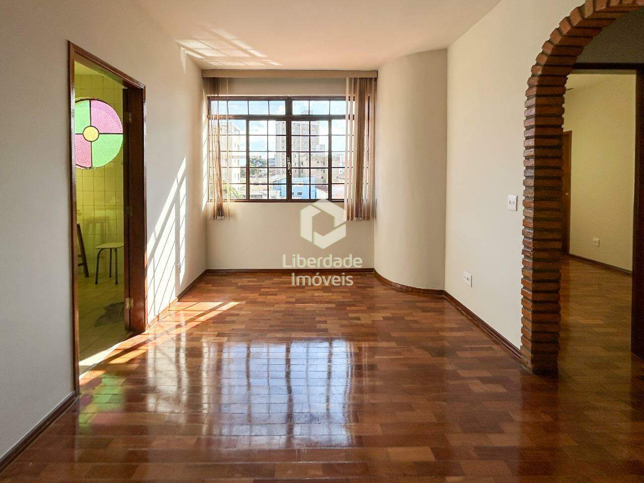 Apartamento para aluguel, 3 quartos no Caiçara.: 