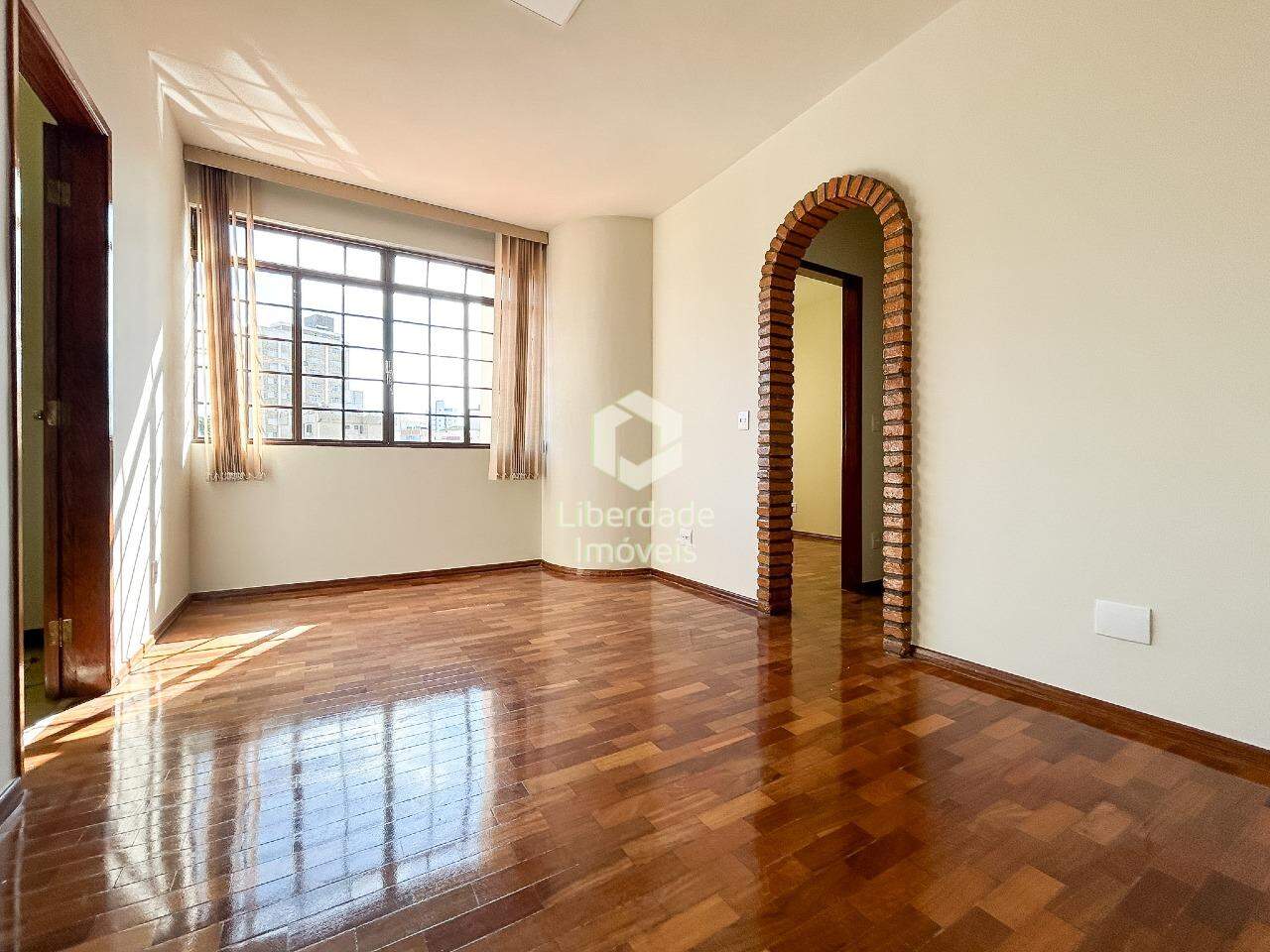 Apartamento para aluguel, 3 quartos no Caiçara.: 