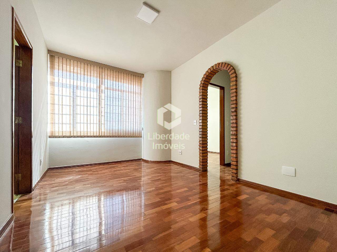Apartamento para aluguel, 3 quartos no Caiçara.: 