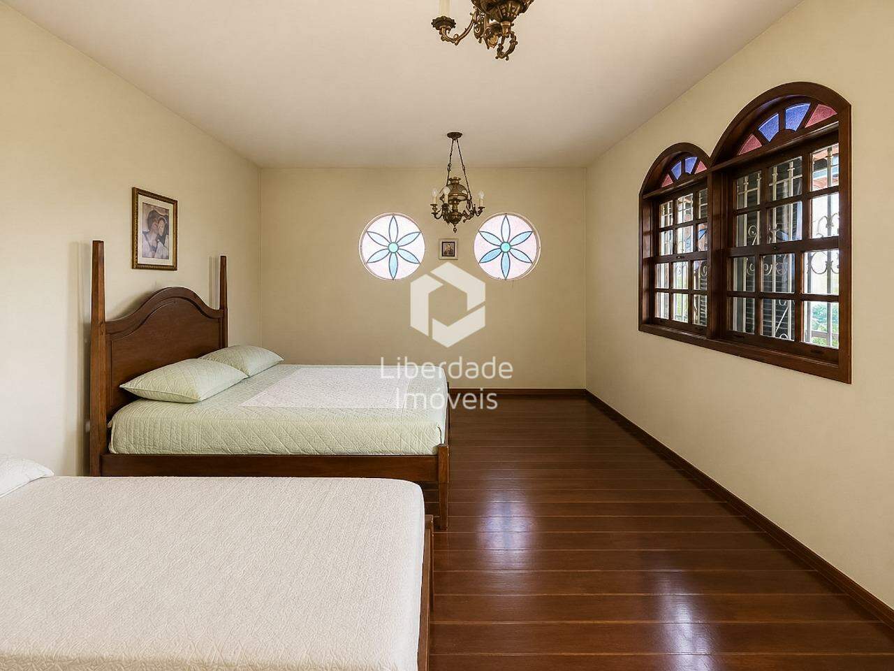 Casa à venda, 4 quartos no Caiçara.: 