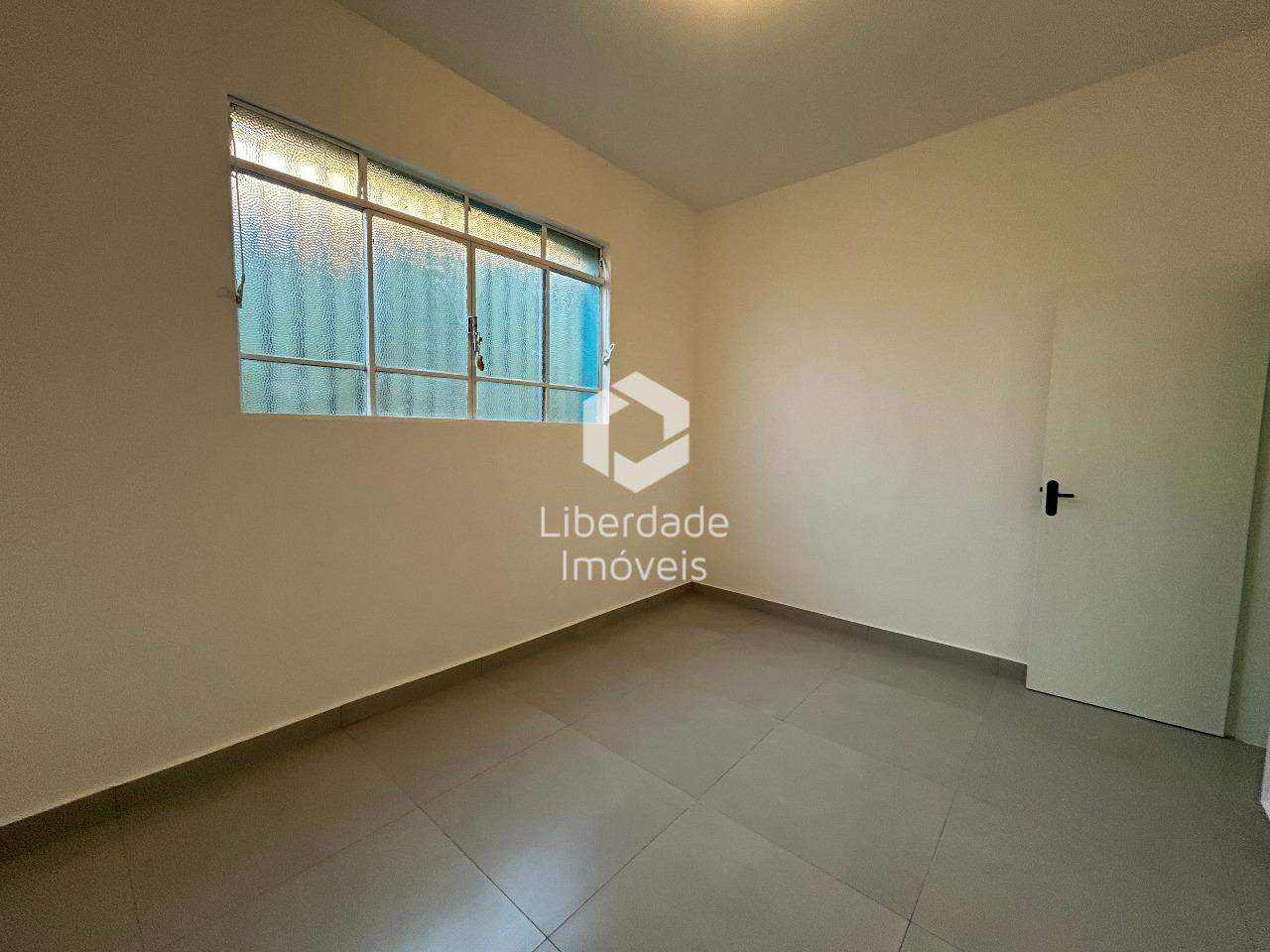 Apartamento à venda, 2 quartos no Cachoeirinha.: 