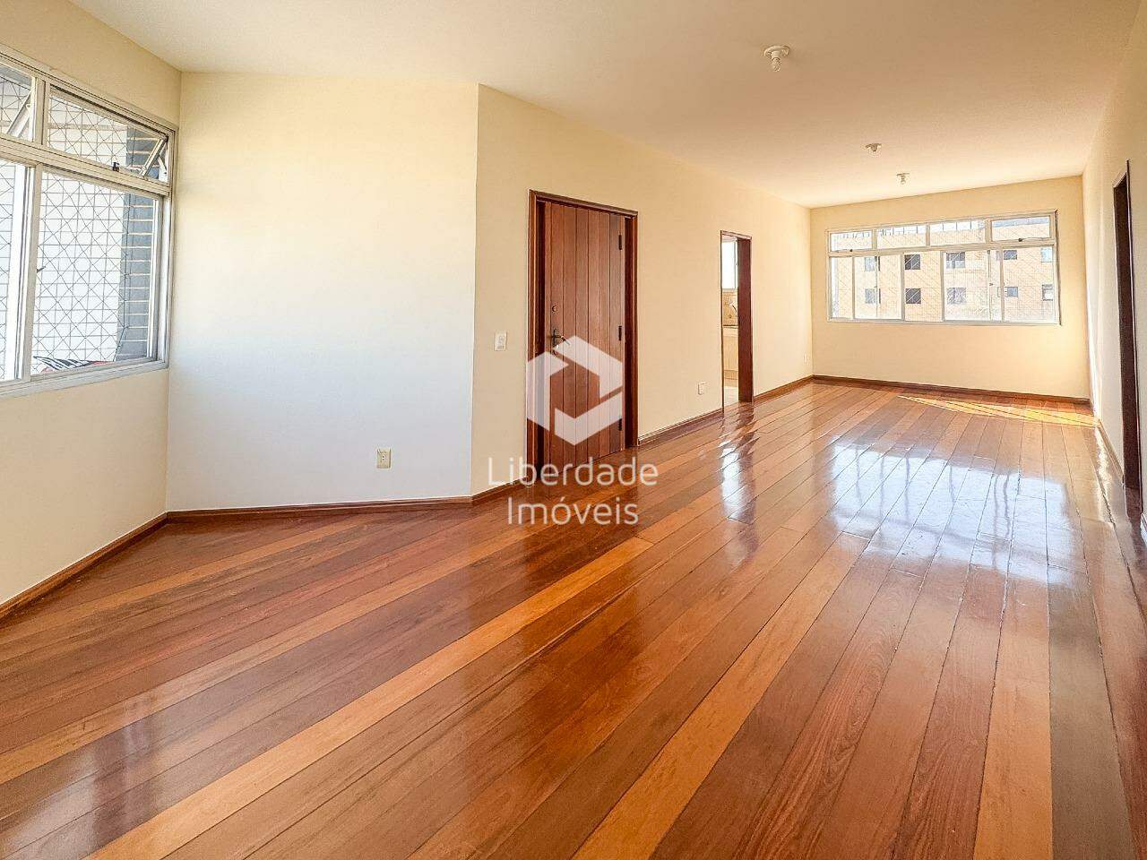 Apartamento para aluguel, 4 quartos no Caiçara.: 