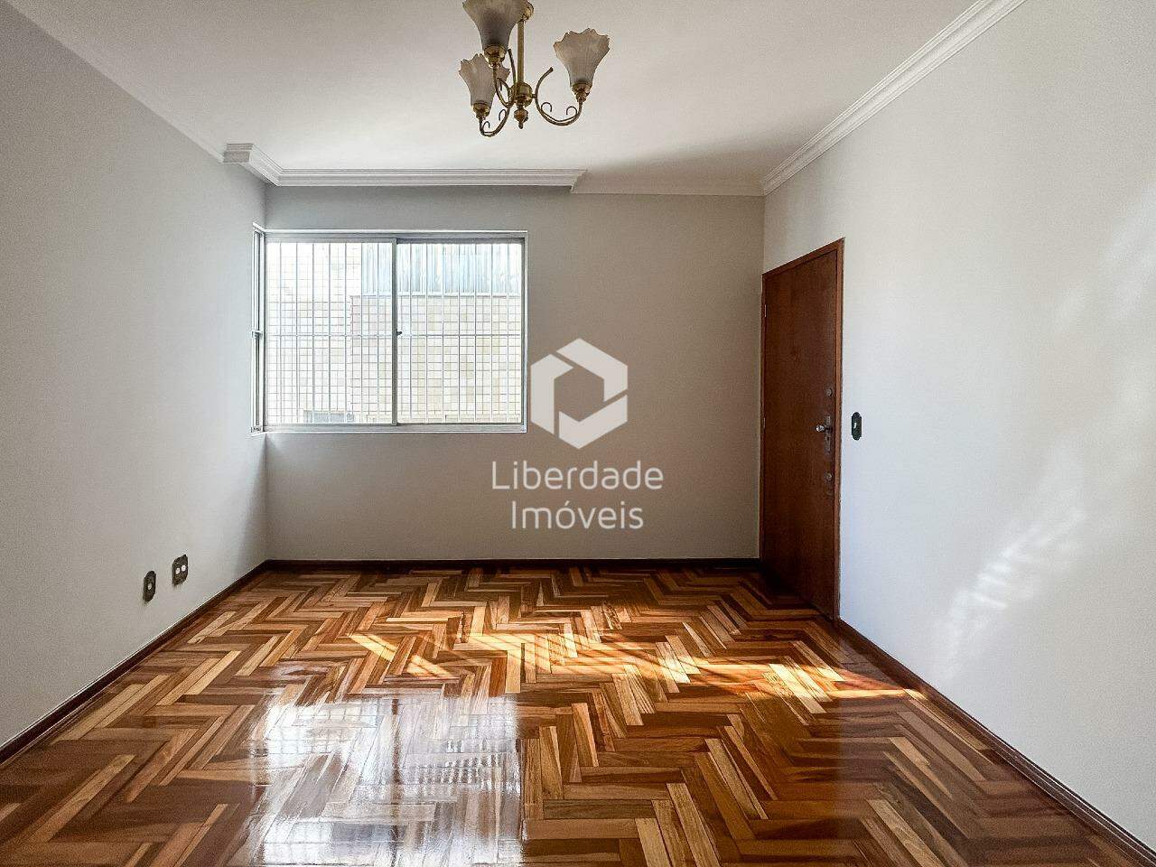 Apartamento para aluguel, 3 quartos no CaiçaraAdelaide.: 