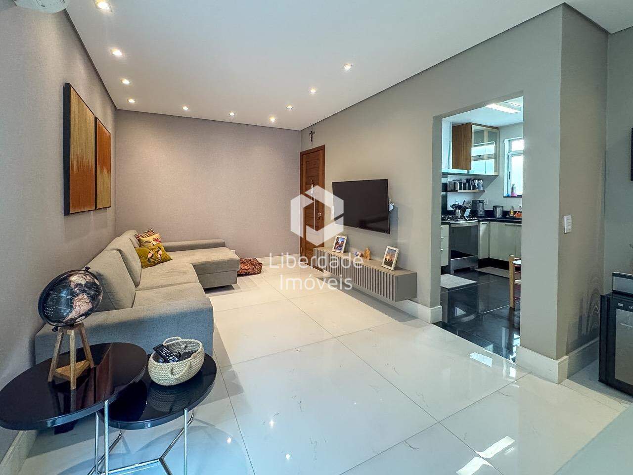 Apartamento com área privativa à venda, 4 quartos no Alto Barroca.: 