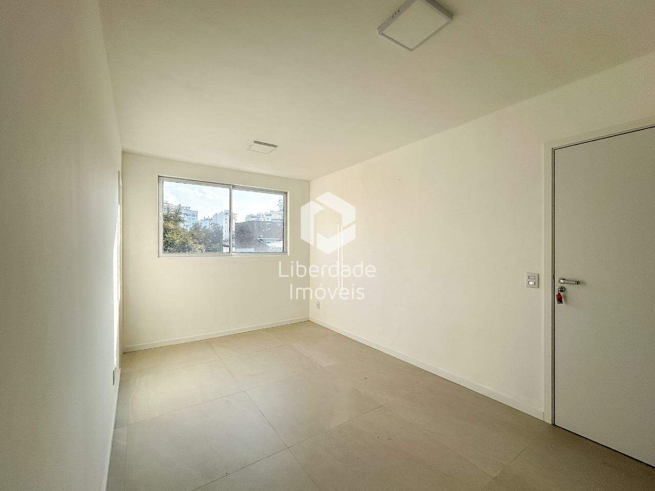 Apartamento para aluguel, no Alto Caiçaras.: 