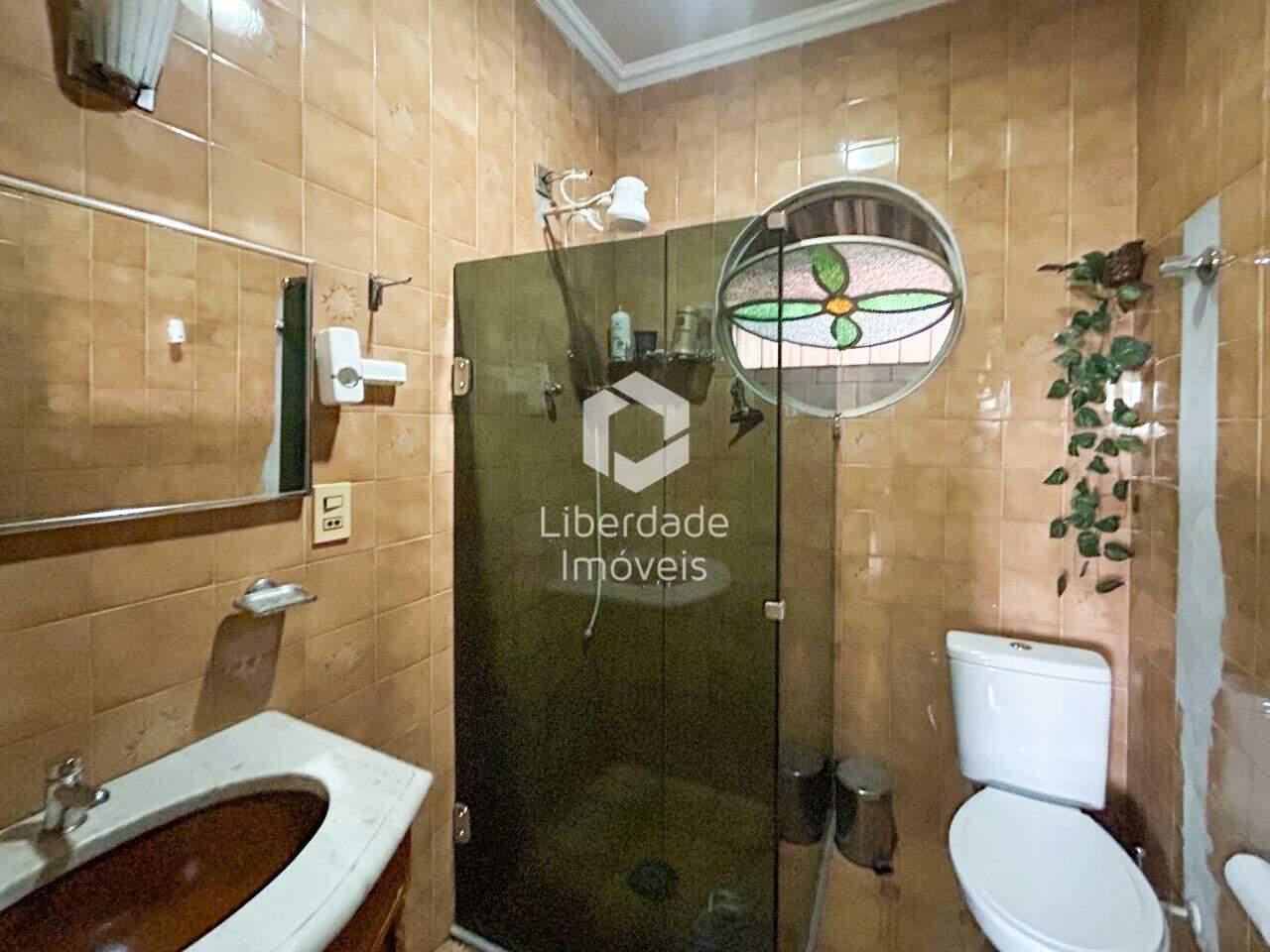 Casa à venda, 4 quartos no Jardim Montanhês.: 