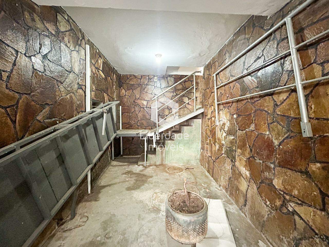 Casa à venda, 4 quartos no Jardim Montanhês.: 