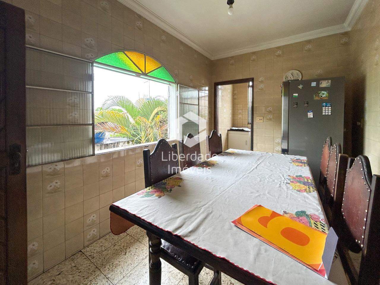 Casa à venda, 4 quartos no Jardim Montanhês.: 