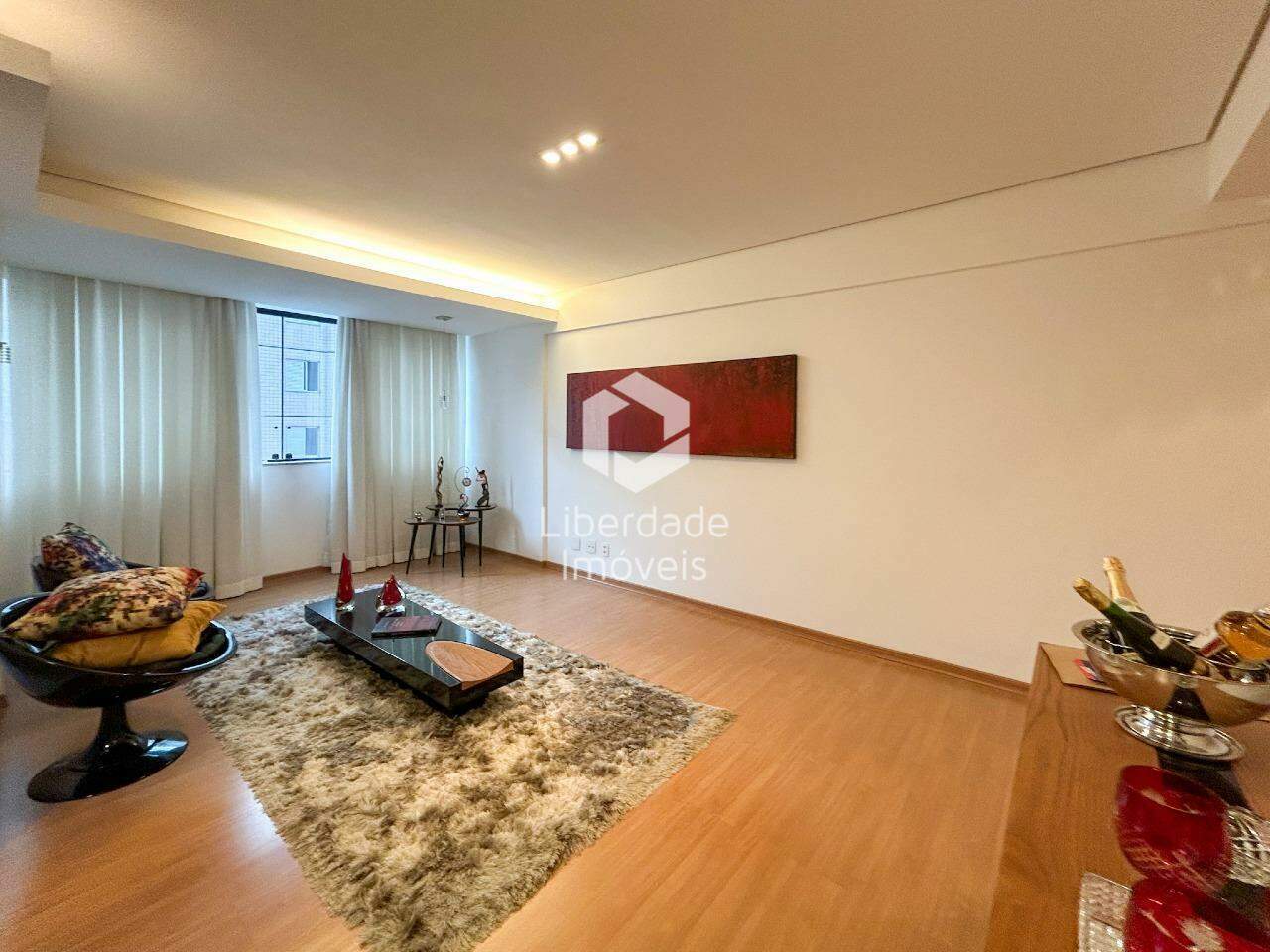 Apartamento à venda, 3 quartos no Caiçara.: 