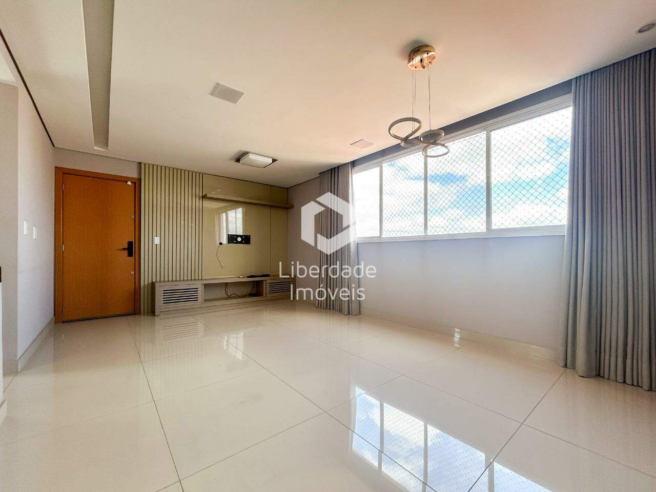 Apartamento para aluguel, 2 quartos no Caiçara.: 