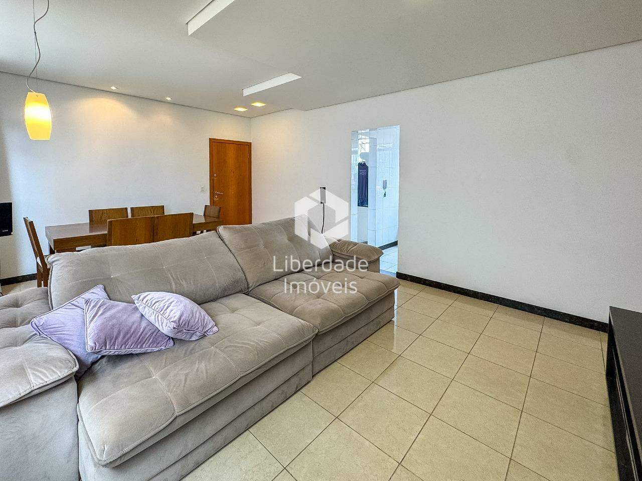 Apartamento à venda, 3 quartos no Ouro Preto.: 