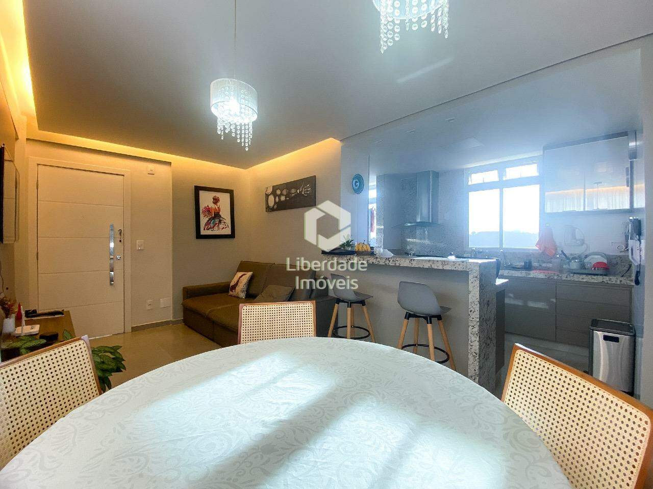 Apartamento para aluguel, 2 quartos no Caiçara.: 