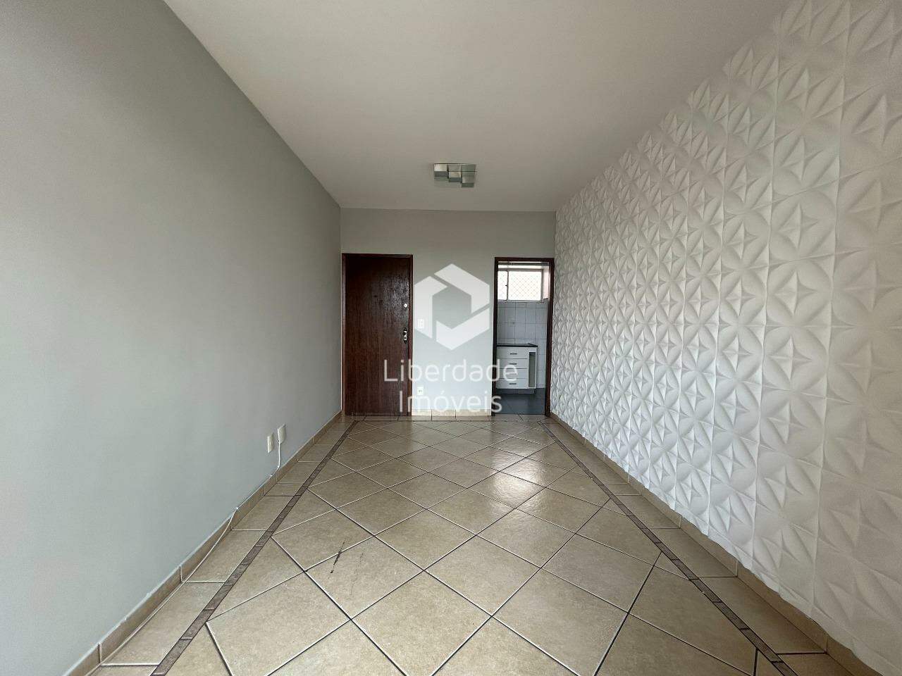 Apartamento para aluguel, 3 quartos no Caiçara.: 
