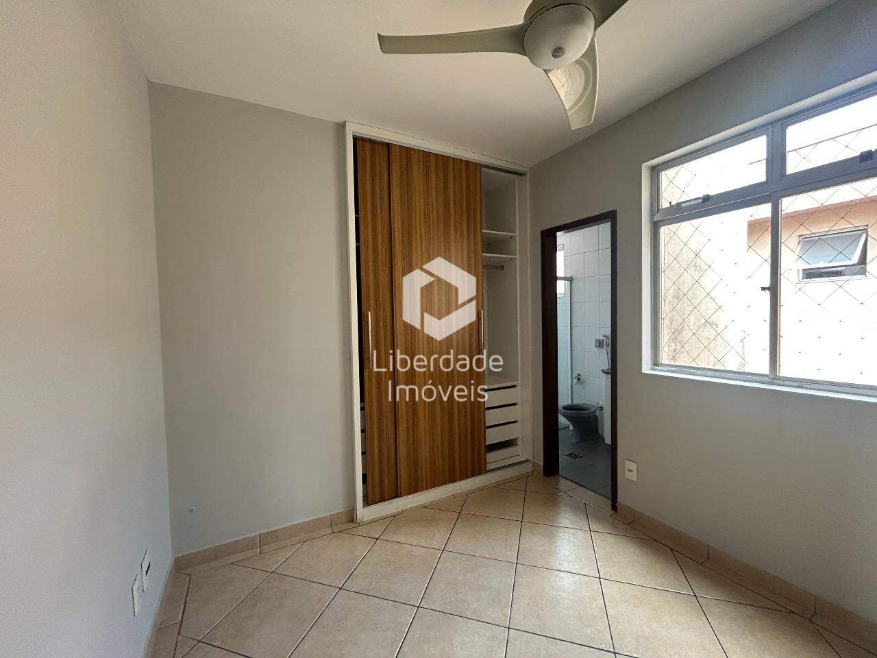 Apartamento para aluguel, 3 quartos no Caiçara.: 