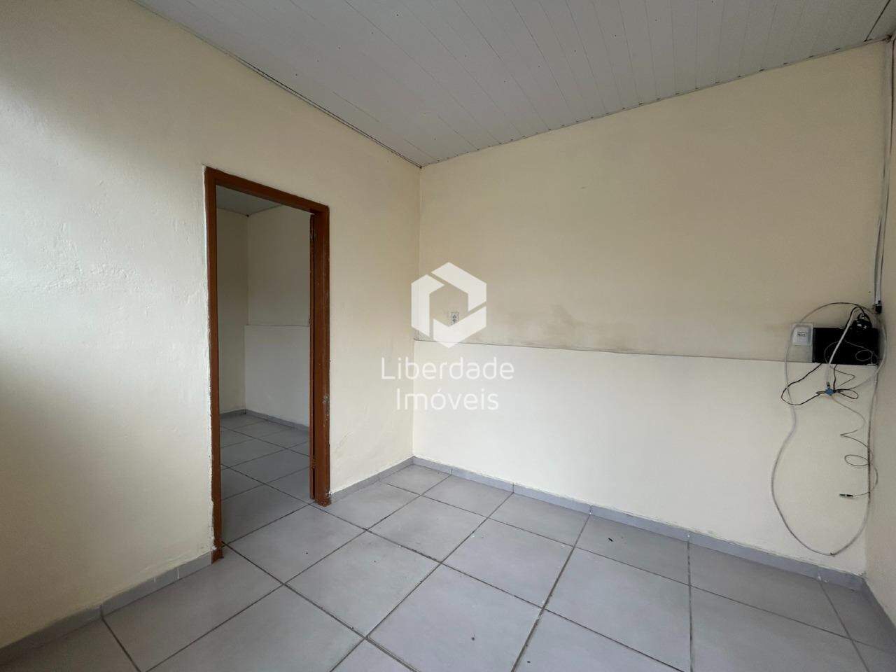 Barracão para aluguel, 2 quartos no Caiçara.: 