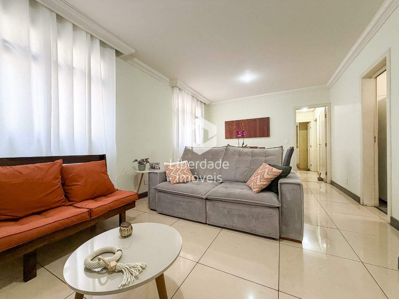 Apartamento com área privativa à venda, 3 quartos no Santa Cruz.: 