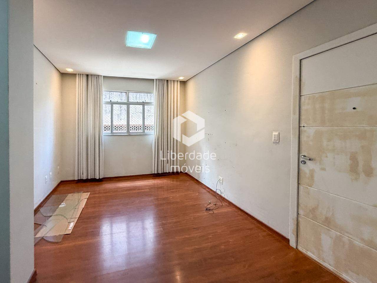 Apartamento à venda, 2 quartos no Caiçara.: 