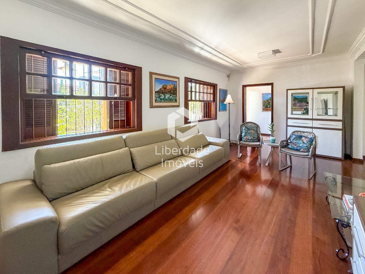 Casa à venda, 3 quartos no Caiçara.: 
