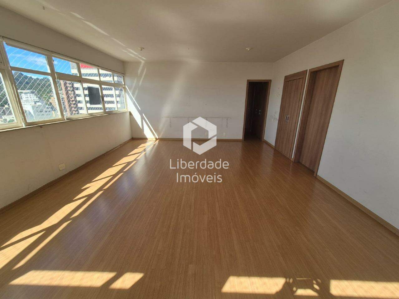 Apartamento à venda, 3 quartos no Cruzeiro.: 