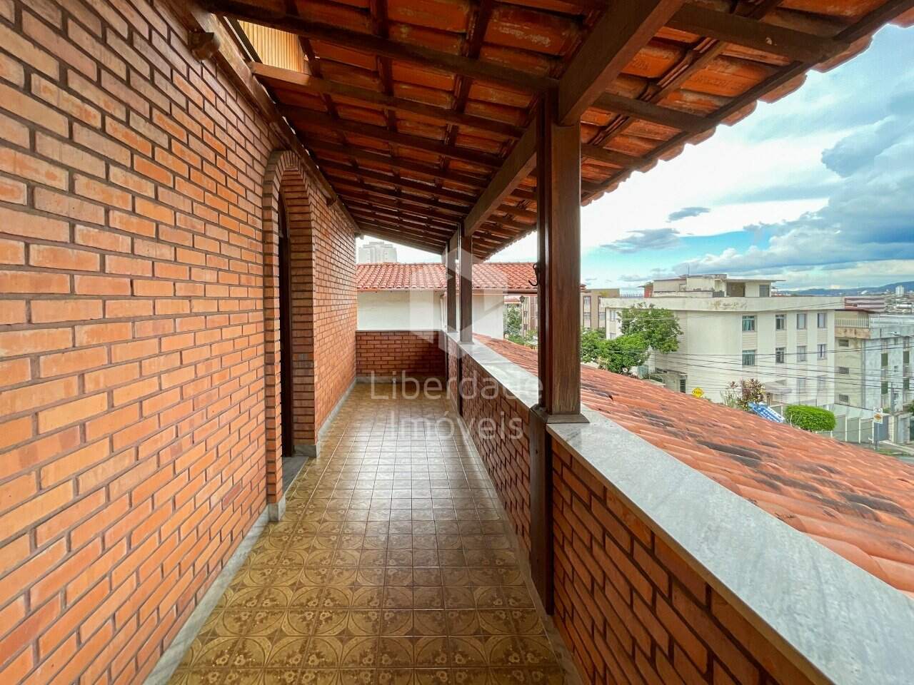 Casa à venda, 3 quartos no Caiçara.: 