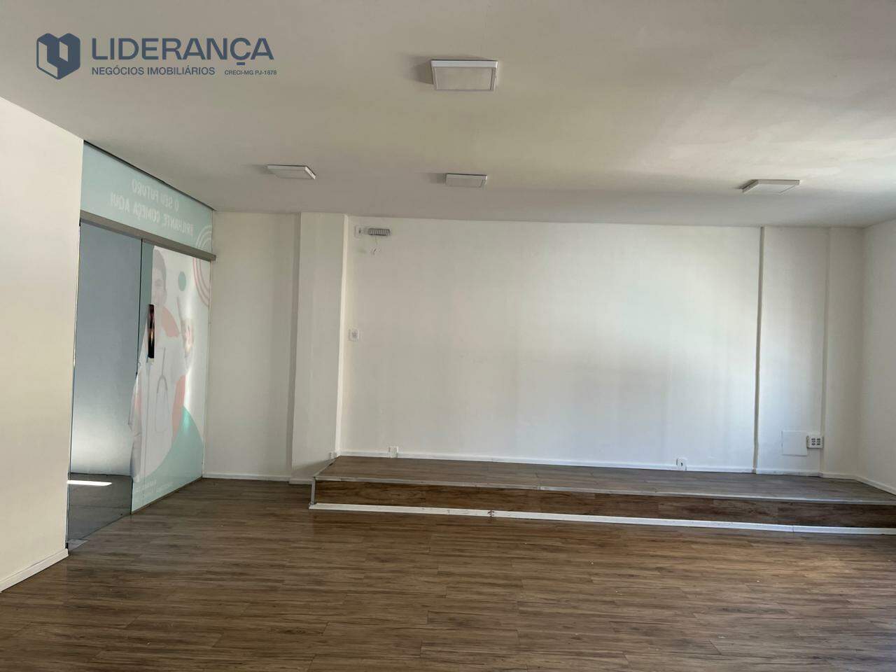 ponto comercial para aluguel no Centro: 