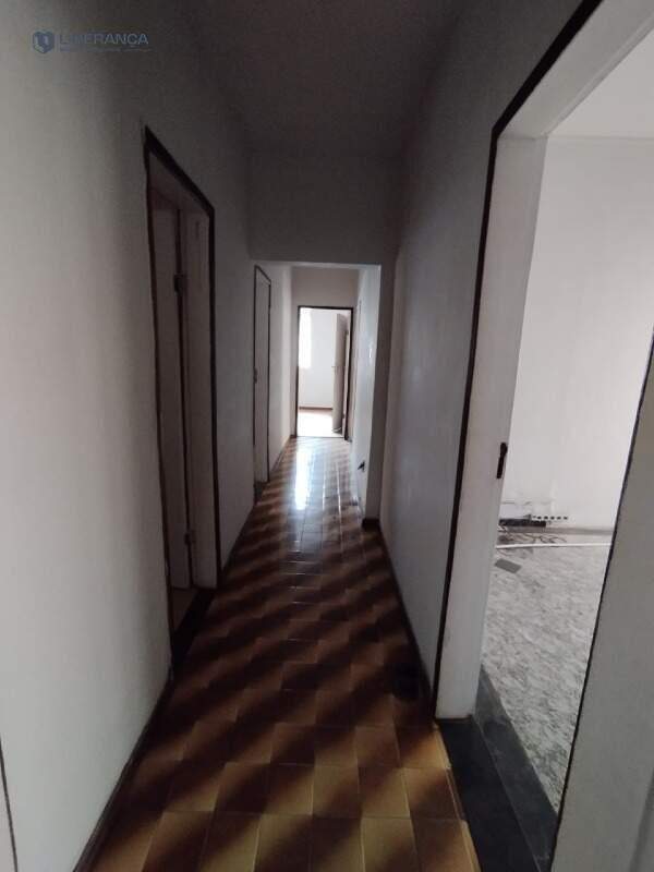 casa para aluguel no Centro: 