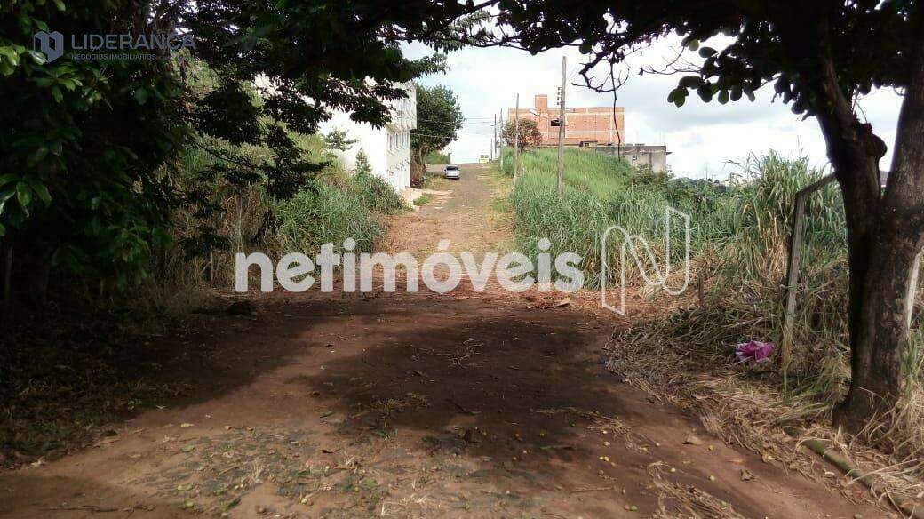 lote à venda no Santa Zita: 