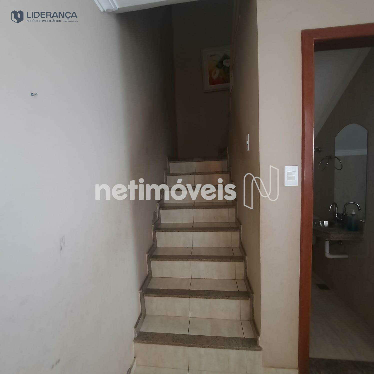 casa à venda no Dário Grossi:  