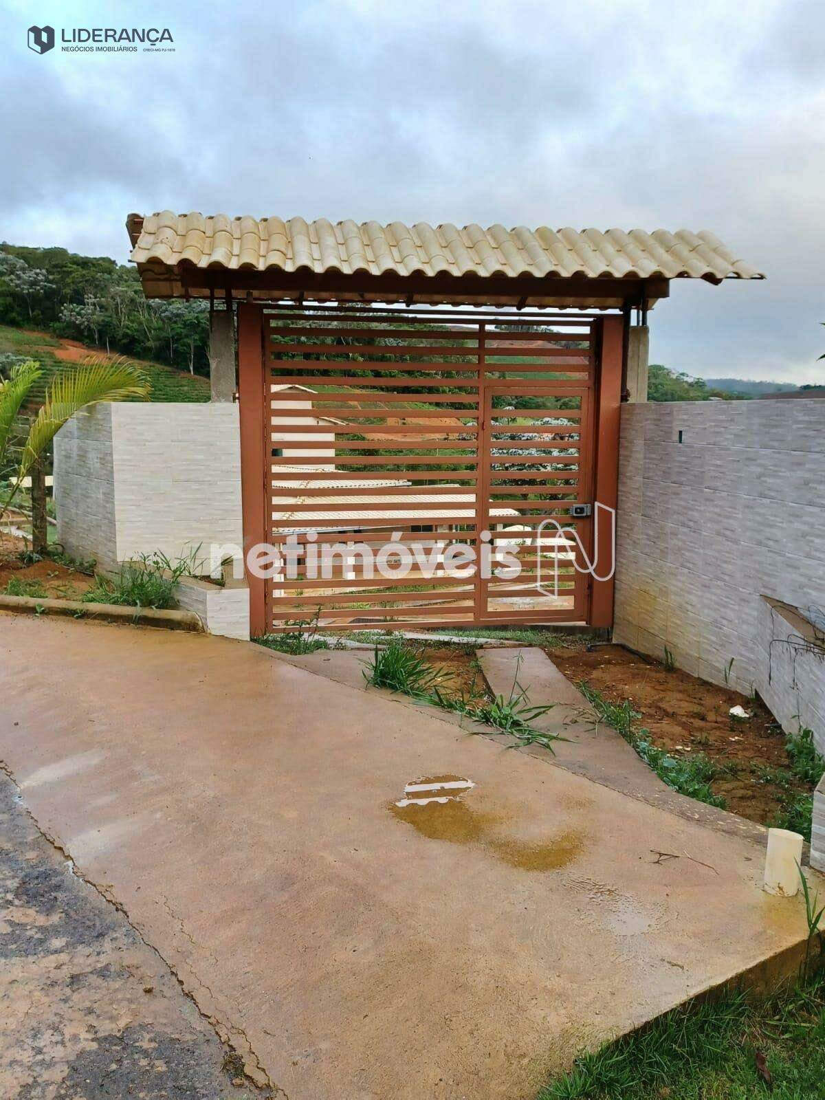 casa à venda no Córrego Rio Preto:  