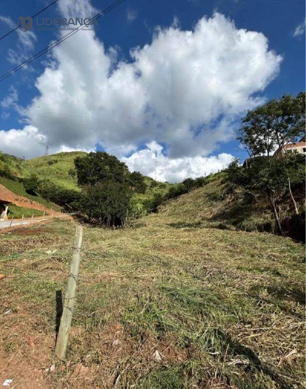 lote à venda no Zacarias: 