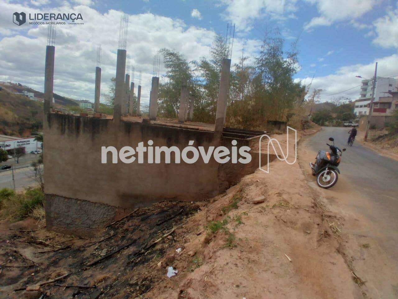 lote à venda no Santa Zita:  